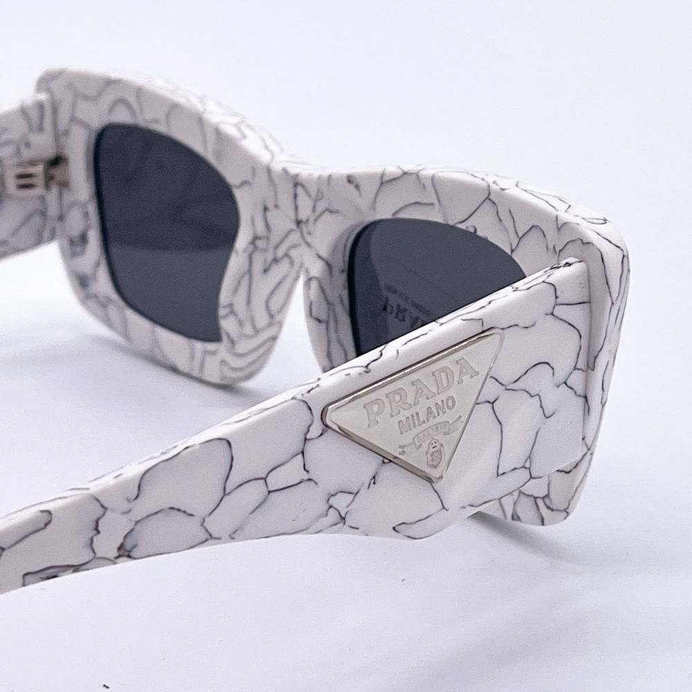 NEW PRADA CAT EYE SUNGLASSES SPR 13Z 17D5S0 PRADA PR13ZS NEW PR 13ZS WHITE - Picture 11 of 15